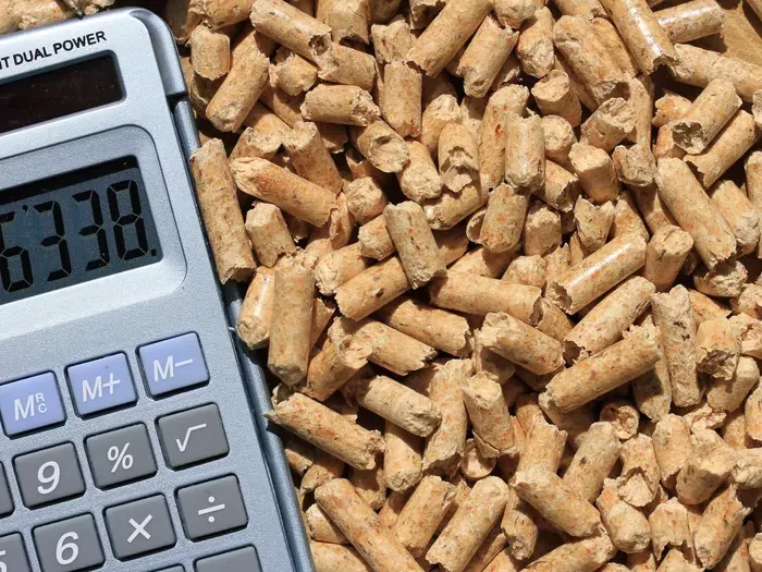Zdjęcie Ile kosztuje pellet 2026? Sprawdź ceny i oszczędzaj!