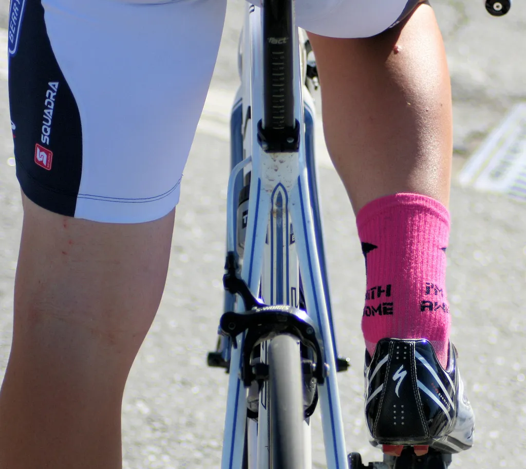 Zdjęcie Co dają buty rowerowe i jak poprawiają Twoją wydajność na rowerze