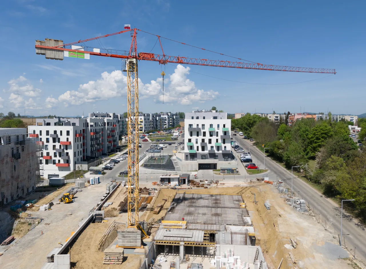 Zdjęcie Ile waży dźwig? Porównanie wag różnych modeli i ich znaczenie
