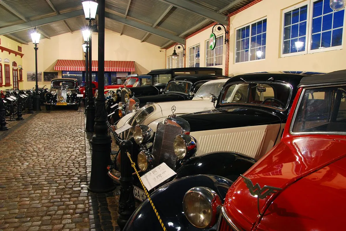 Zdjęcie Unikaty w Muzeum Motoryzacji Gdynia, które musisz zobaczyć. Top 7