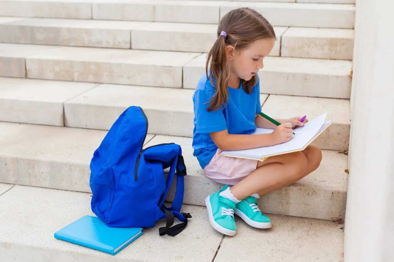 Zdjęcie Ile zeszytów jest potrzebnych do 4 klasy? Sprawdź, aby nie kupić za dużo