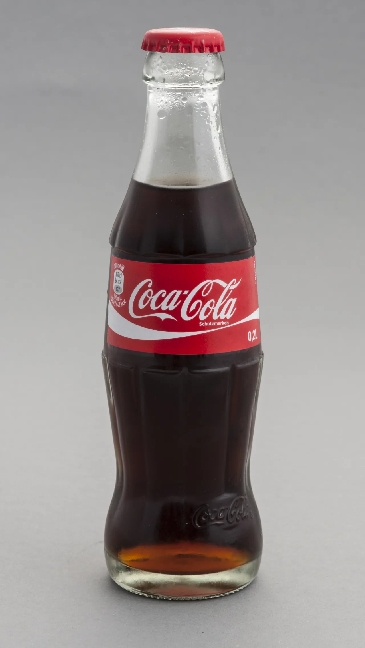 Zdjęcie Pyszne przepisy na drinki z Coca-Colą, które musisz spróbować