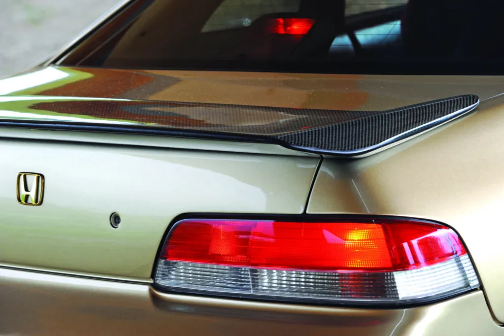 Zdjęcie Najlepsze spoilery do Honda Prelude - poprawa wyglądu i osiągów