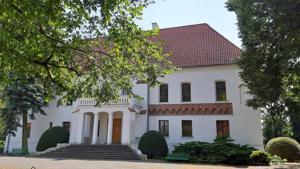 Zdjęcie Zamek w Szamotułach: Historia, tajemnice i atrakcje, które musisz poznać