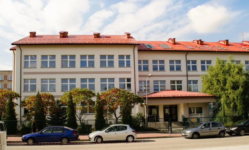 Zdjęcie Szkoła dla niesłyszących Tarnów - nowoczesne programy edukacyjne dla dzieci