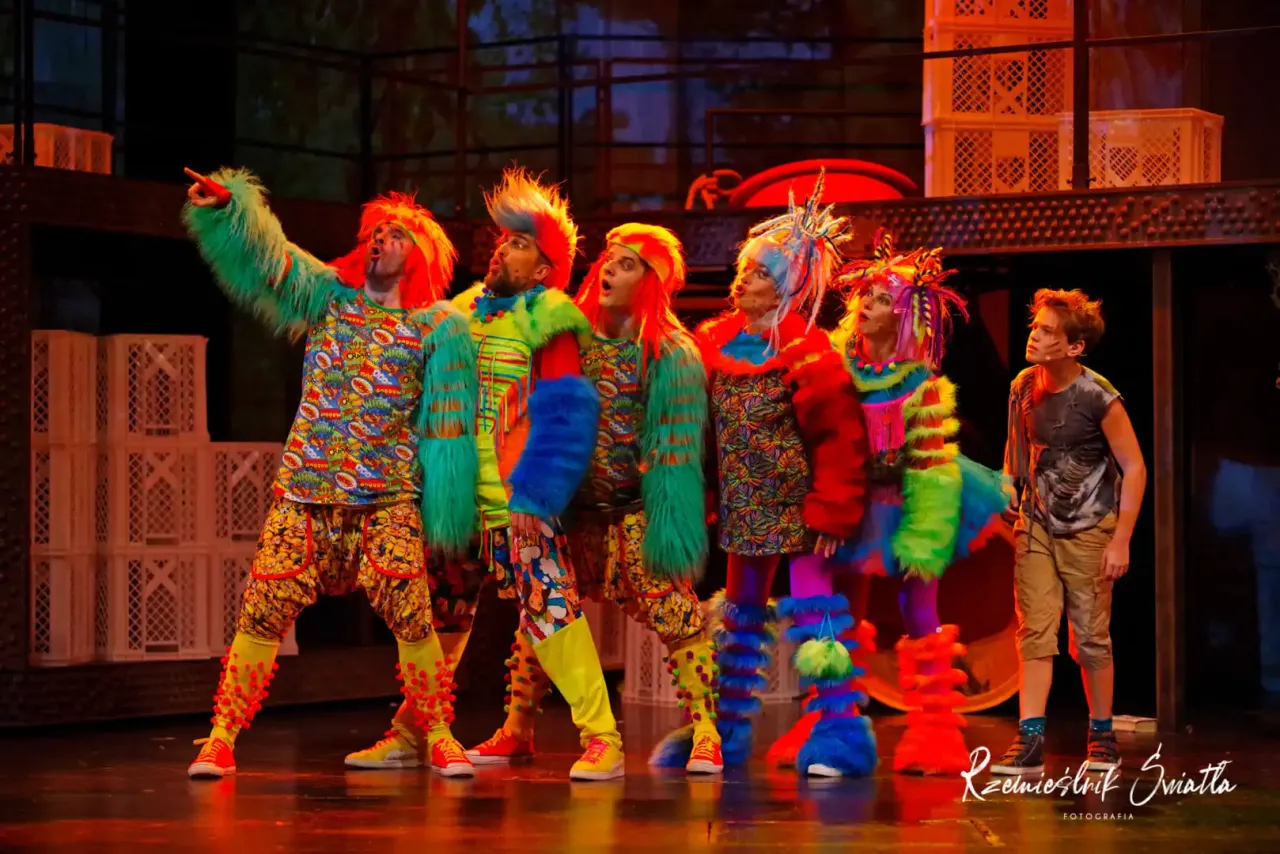 Zdjęcie Teatr dla nastolatków: spektakle, które poruszają młode dusze