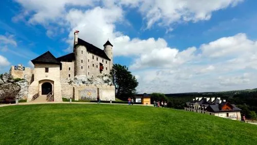 Zdjęcie Zamek w Bobolicach: Fascynująca historia i tajemnice architektury