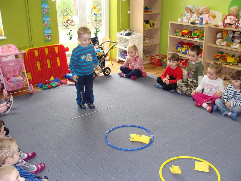 Zdjęcie Kompletny konspekt gier i zabaw siatkarskich: skuteczne ćwiczenia dla dzieci