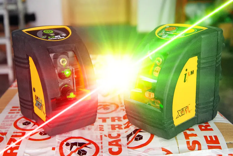 Zdjęcie Poziomica laserowa: zielona czy czerwona? Wybierz mądrze!