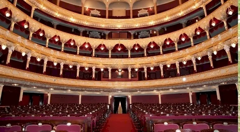 Zdjęcie Teatr nowoczesny w Warszawie - odkryj wyjątkowe spektakle i miejsce