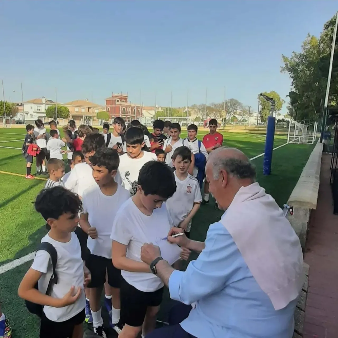 Zdjęcie Campo de fútbol La Forestal: instalaciones y eventos que no te perderás
