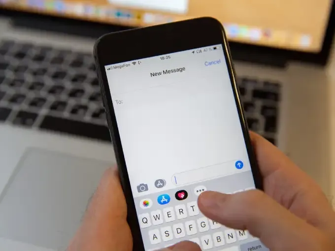 Zdjęcie Jak włączyć MMS w iPhone? Proste kroki i rozwiązania problemów