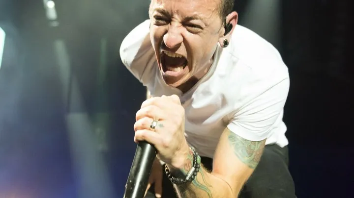 Zdjęcie Chester Bennington: Jego życie, twórczość i wpływ na rocka