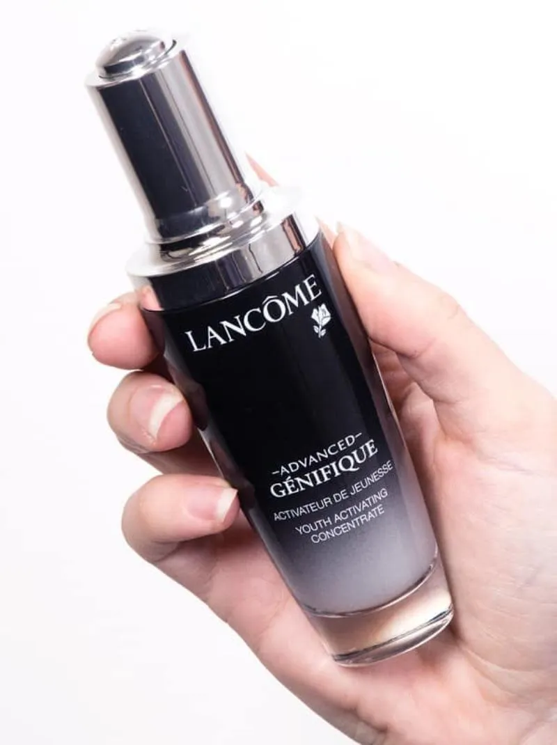 Zdjęcie Jak prawidłowo stosować serum Lancôme Génifique dla najlepszych efektów