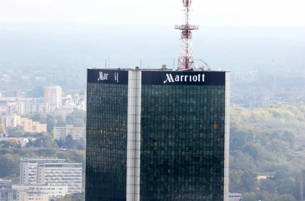 Zdjęcie Ile pięter ma hotel Marriott w Warszawie? Niespodzianki na wyższych kondygnacjach