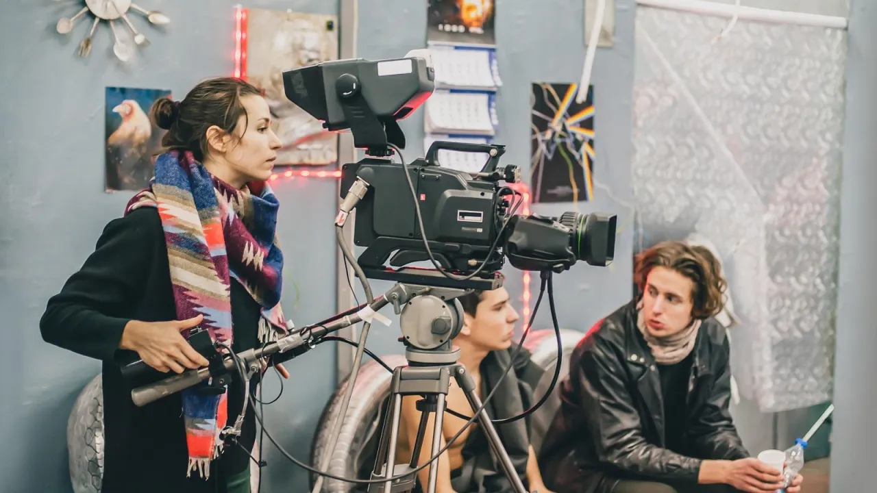 Zdjęcie Jak wygląda produkcja filmowa? Kluczowe etapy, które musisz znać