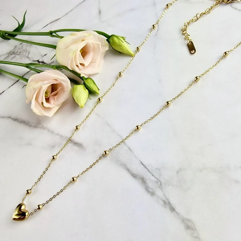 Zdjęcie Naszyjnik jak Vanrycke – elegancja i styl w minimalistycznym wydaniu