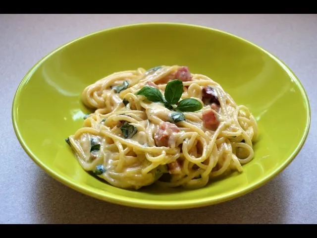 Zdjęcie Ania gotuje spaghetti carbonara z szparagami - prosty i pyszny przepis