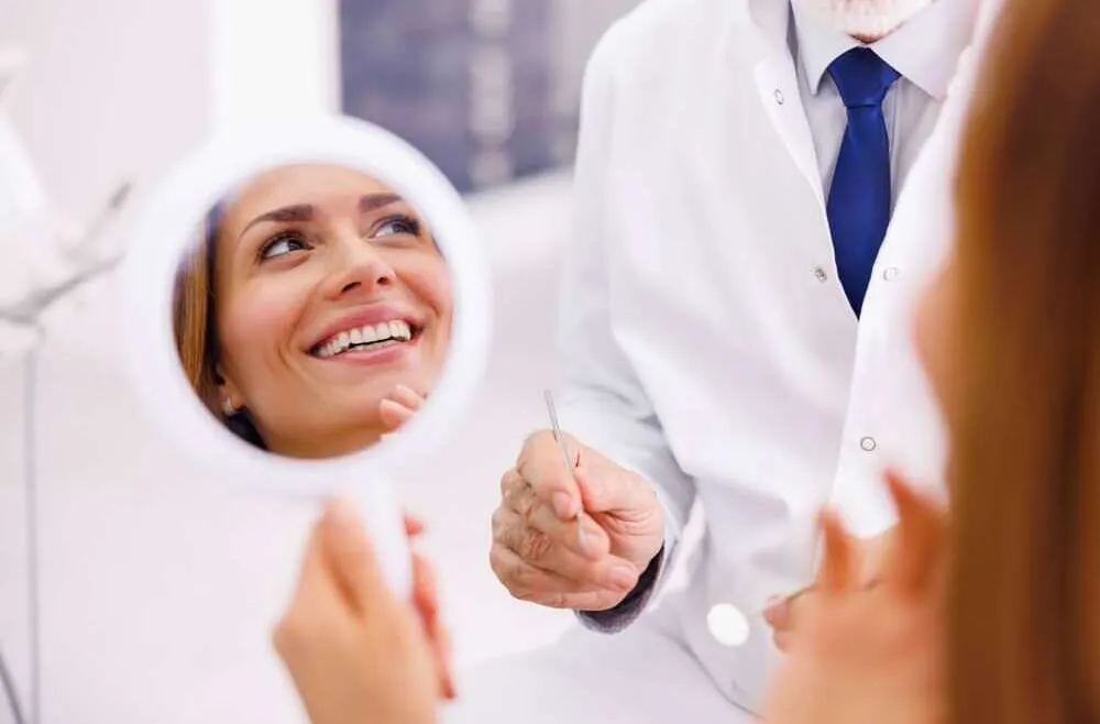 Zdjęcie Czy podczas okresu można iść do dentysty bez obaw o ból?