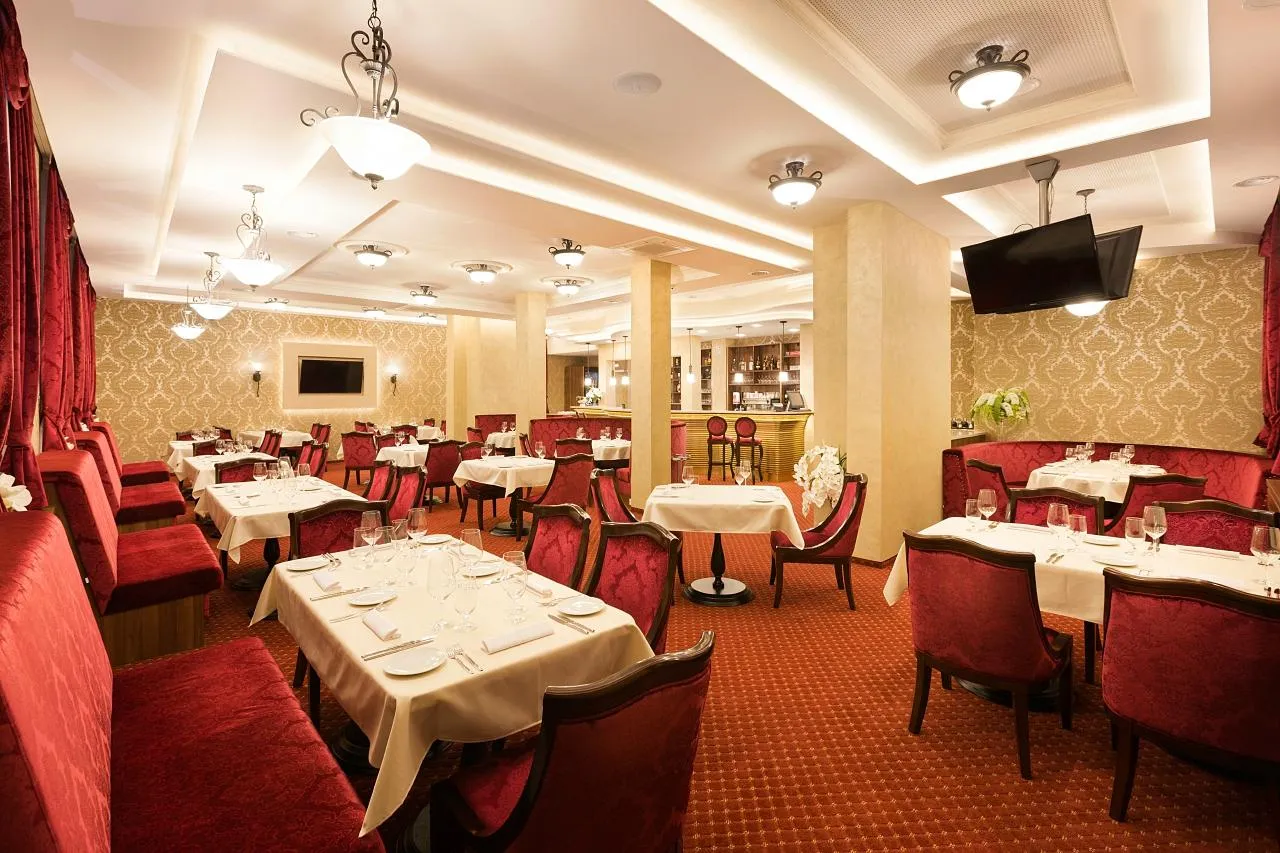 Zdjęcie Gdzie zjeść w Karlowych Warach? Najlepsze restauracje i smaki