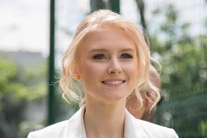 Zdjęcie Co robi córka prezydenta Dudy? Zaskakujące fakty o Kingi Dudzie