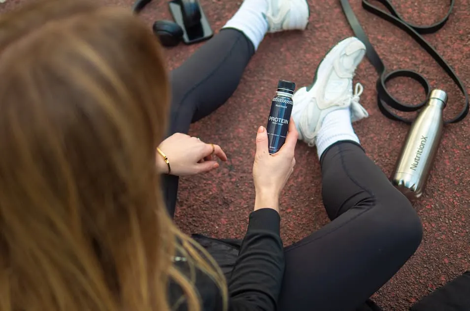 Zdjęcie Baton proteinowy przed czy po treningu – co wybrać dla lepszej regeneracji?