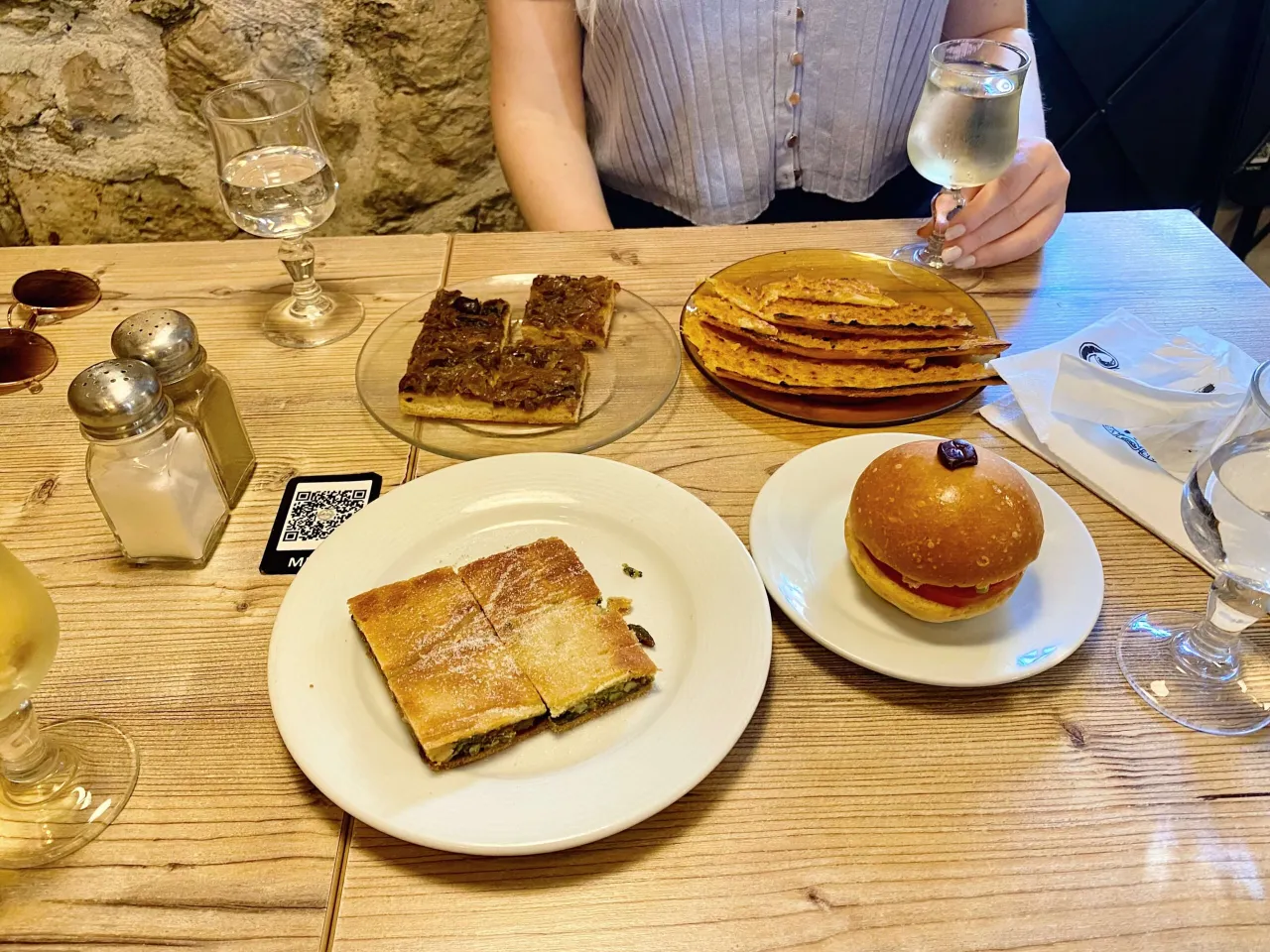 Zdjęcie Gdzie zjeść w Zabrzu? Odkryj najlepsze restauracje i smaki