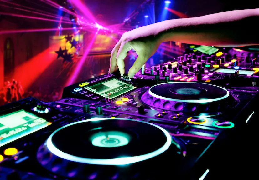 Zdjęcie Najlepszy sprzęt estradowy studyjny i DJ-ski, który musisz znać