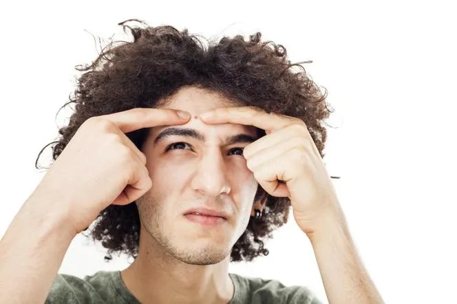 Zdjęcie Jak usunąć pryszcze z twarzy? Skuteczne metody i porady eksperta