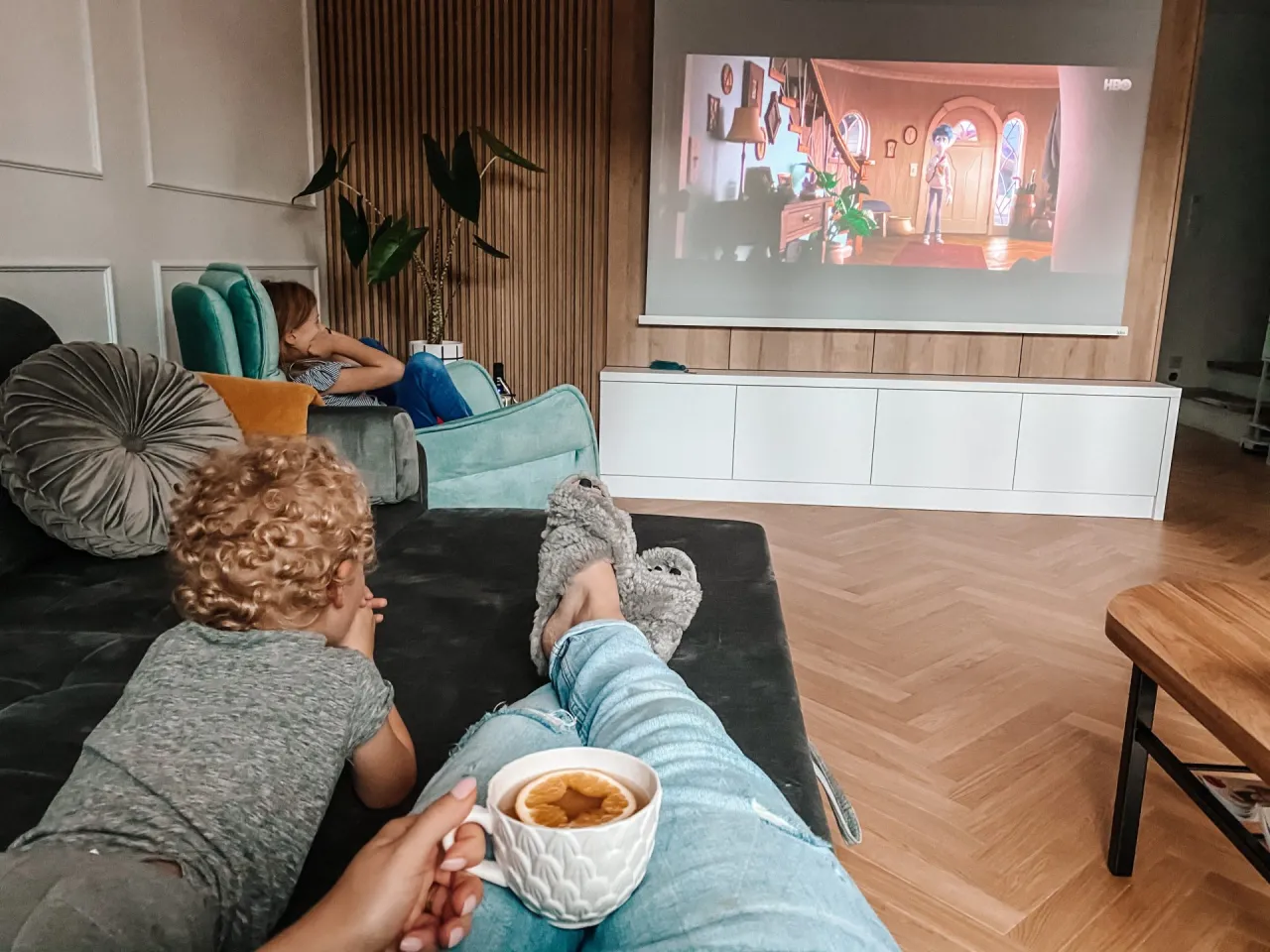 Zdjęcie Rodzinne atrakcje filmowe - propozycje na wspólne wieczory z dziećmi
