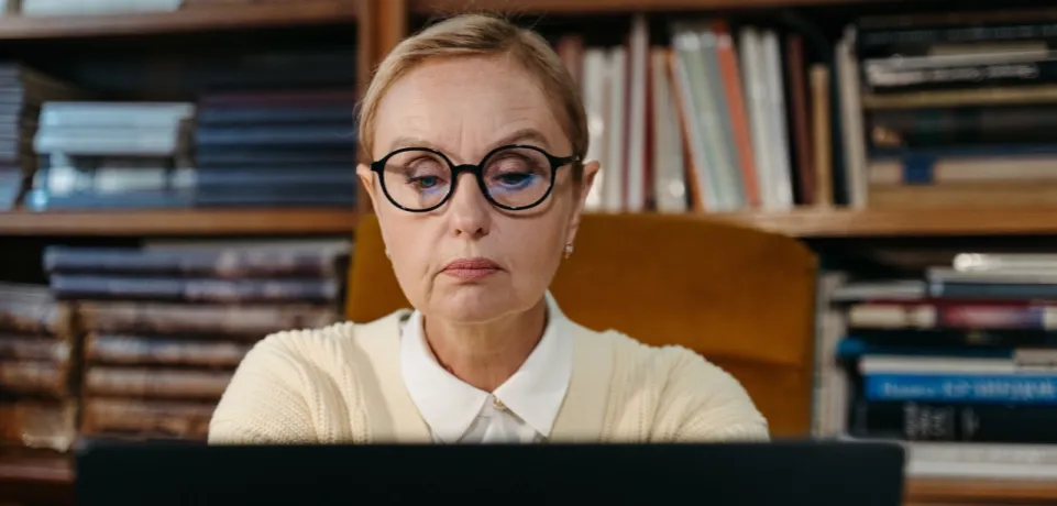 Zdjęcie Ile zarabia księgowa w spółdzielni mieszkaniowej? Zaskakujące fakty o wynagrodzeniach