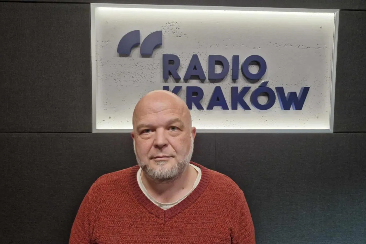 Zdjęcie Ile zarabia pracownik MOPS? Zaskakujące fakty o wynagrodzeniach