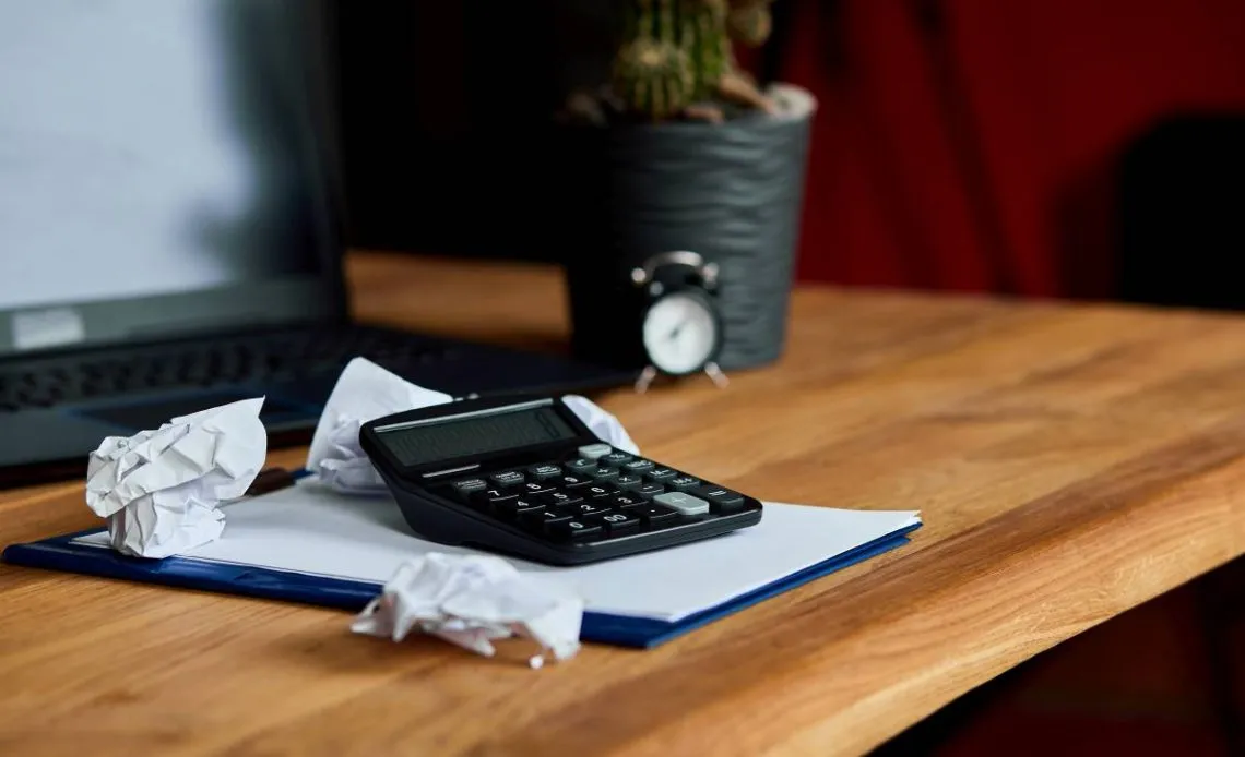 Zdjęcie Ile trwa windykacja? Poznaj czas trwania procesu ściągania długów