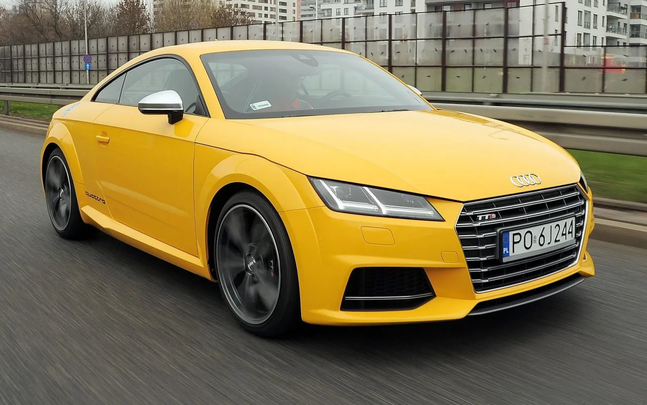 Zdjęcie Audi TT 8J jaki silnik wybrać - uniknij problemów z wyborem silnika