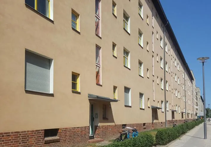 Zdjęcie Ile kosztuje ubezpieczenie mieszkania w bloku? Sprawdź ceny i opcje ochrony