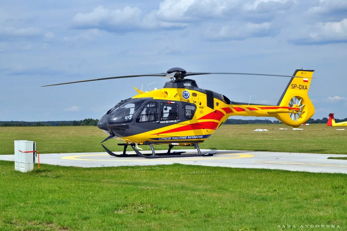 Zdjęcie Ile zarabia pilot lotniczego pogotowia ratunkowego? Zaskakujące fakty!