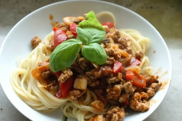 Zdjęcie Prosty przepis na spaghetti, który zrobisz w mniej niż 30 minut