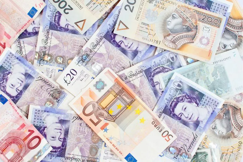 Zdjęcie Jaka była waluta w Grecji przed euro? Odkryj historię drachmy