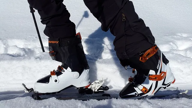Zdjęcie Twarde czy miękkie buty narciarskie? Poznaj fakty i dobierz idealnie