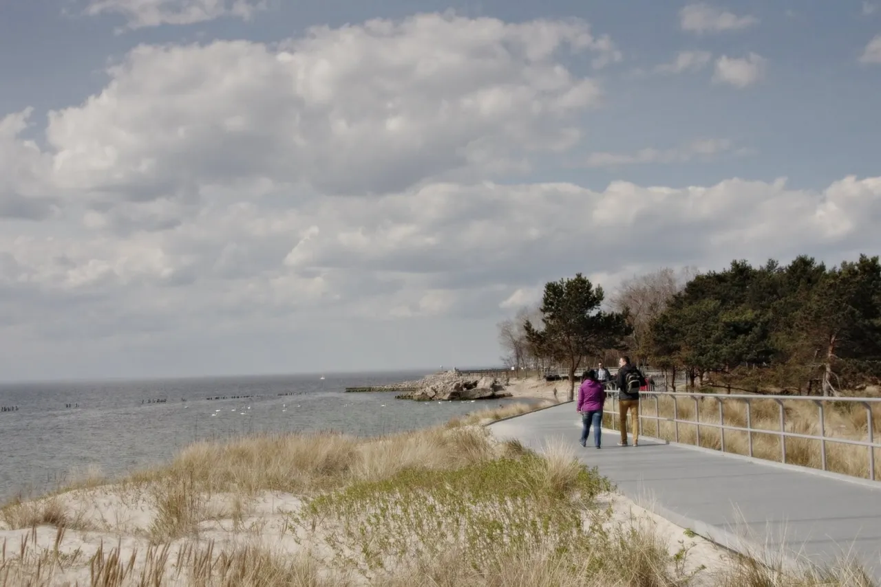 Zdjęcie Gdzie nad morze z wózkiem – najlepsze plaże dla rodzin z dziećmi