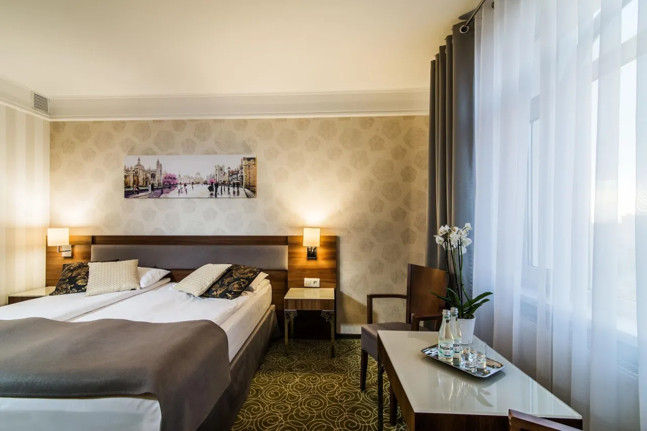Zdjęcie Ile kosztuje hotel w Warszawie? Sprawdź ceny i najlepsze oferty