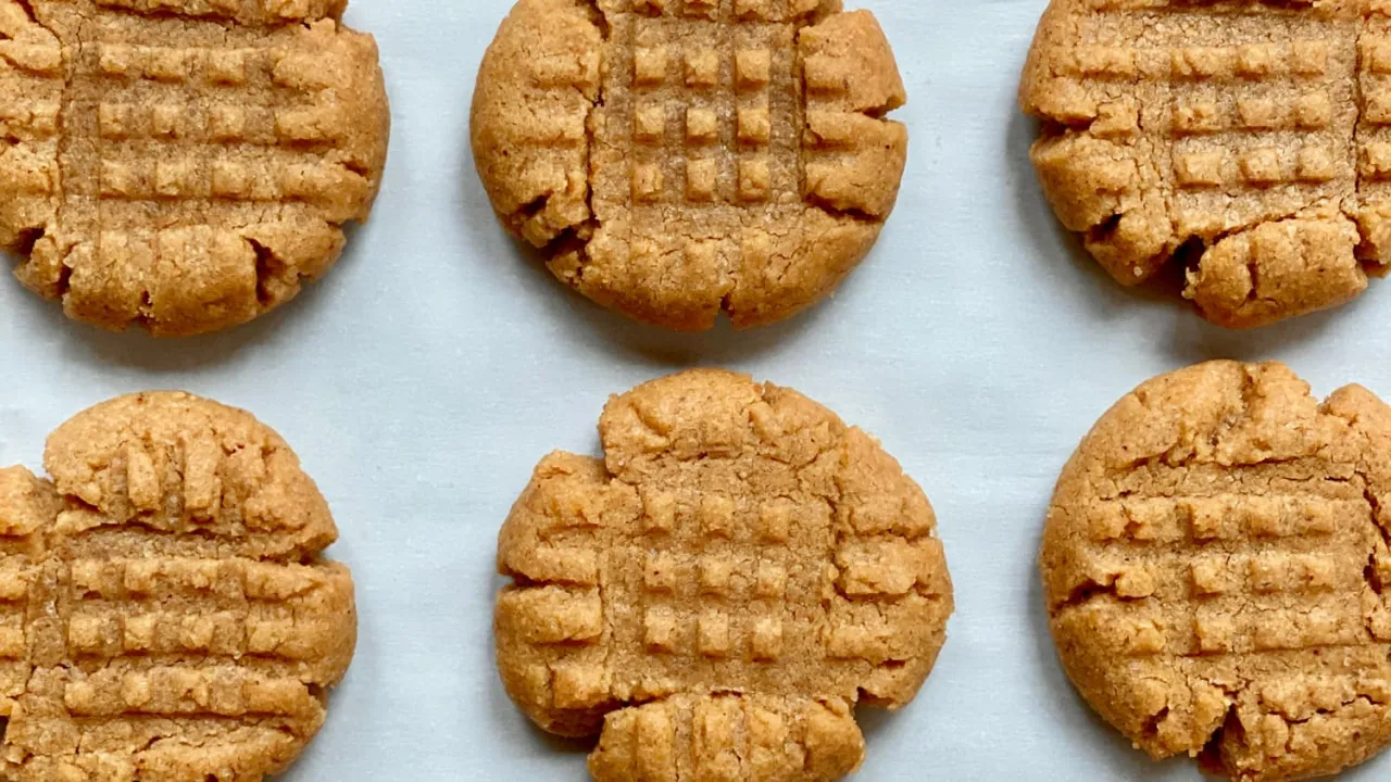 Zdjęcie Cookies au beurre de cacahuète en 3 ingrédients : facile et rapide à faire