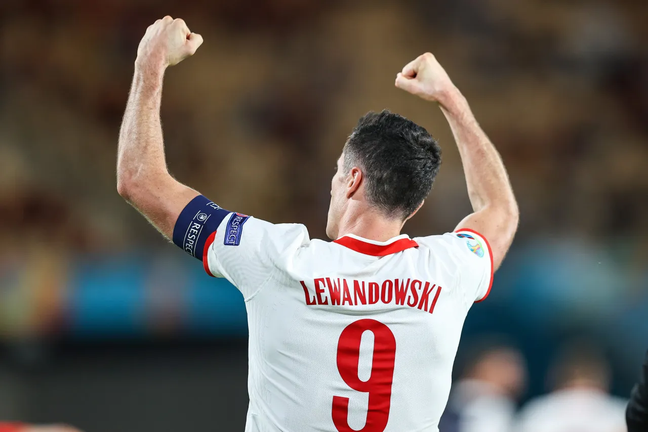 Zdjęcie Kto jest 5 najlepszym piłkarzem na świecie? Ranking i porównanie ich umiejętności