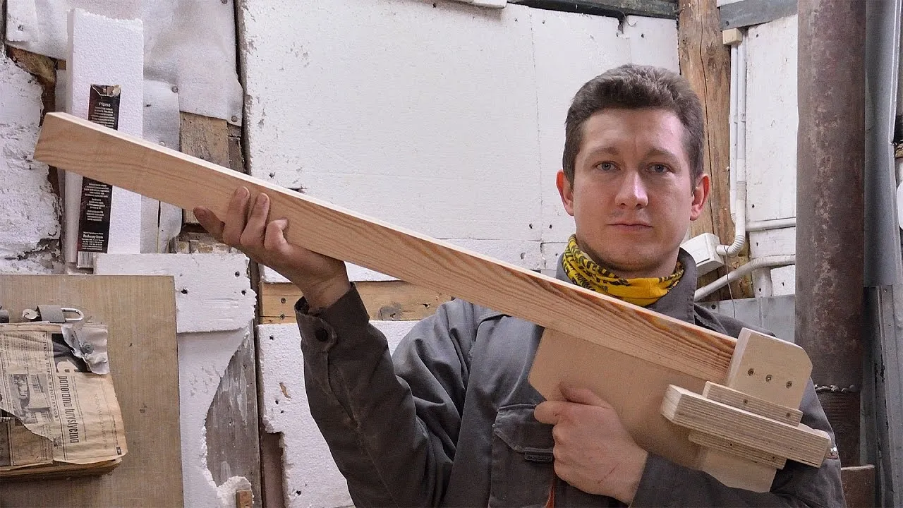 Zdjęcie Jak zbudować piłę stołową DIY - krok po kroku z materiałami i narzędziami