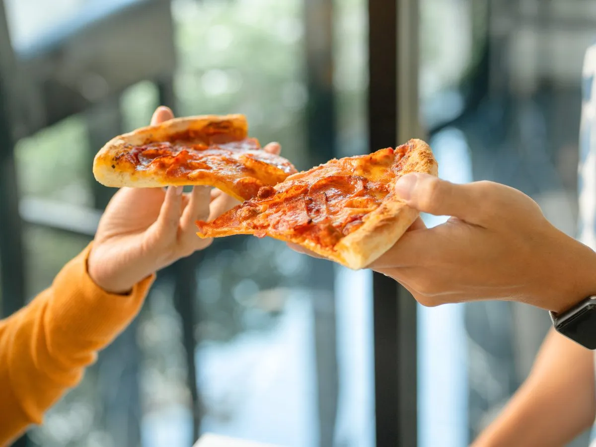 Zdjęcie Jaka pizza ma najmniej kalorii? Sprawdź najzdrowsze opcje i unikaj błędów