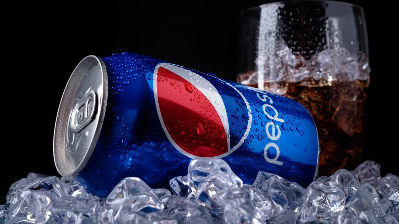 Zdjęcie Najlepsze drinki z pepsi, które zaskoczą Twoich gości i orzeźwią