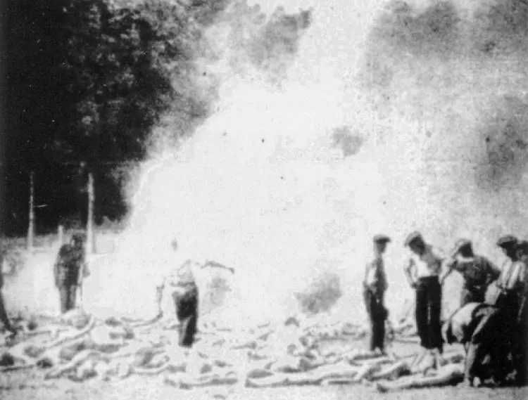 Zdjęcie Jak palono ludzi w Auschwitz - przerażające metody kremacji ofiar