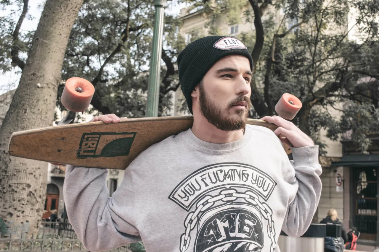 Zdjęcie Ile kosztuje longboard? Ceny, porady i najlepsze opcje dla Ciebie