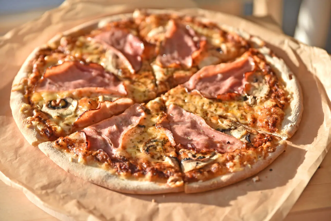 Zdjęcie Jakie pieczarki do pizzy? Poznaj najlepsze rodzaje i porady