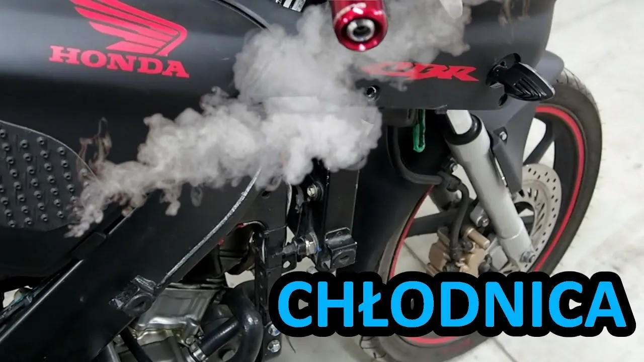 Zdjęcie Jak wyczyścić chłodnicę w motocyklu i uniknąć kosztownych napraw